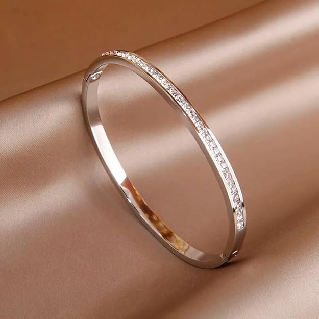 Anti Tarnish Stylish Cuff Bangle